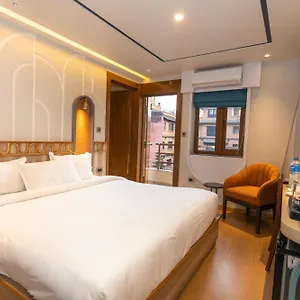 3* Отель Ananta